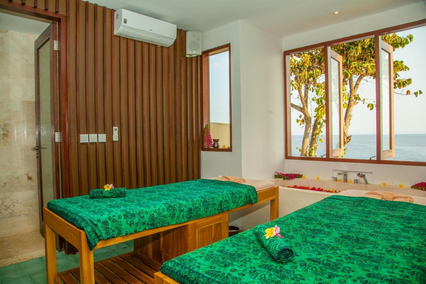 Rajavilla Lombok Resort - Seaside Serenity Senggigi Ngoại thất bức ảnh